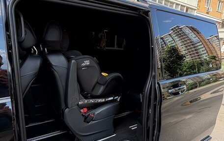 Mercedes-Benz V-Класс, 2018 год, 4 050 000 рублей, 8 фотография