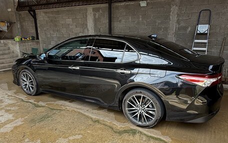 Toyota Camry, 2023 год, 3 100 000 рублей, 3 фотография