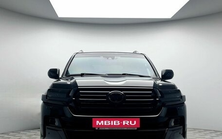 Toyota Land Cruiser 200, 2018 год, 6 425 000 рублей, 2 фотография