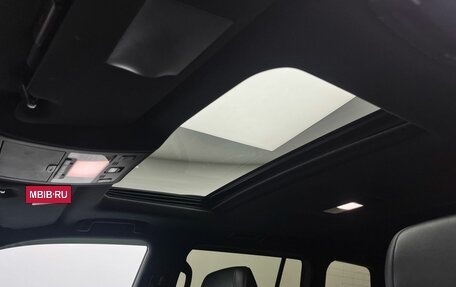 Toyota Land Cruiser 200, 2018 год, 6 425 000 рублей, 20 фотография