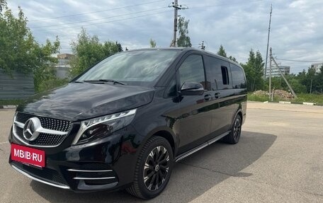 Mercedes-Benz V-Класс, 2023 год, 23 000 000 рублей, 16 фотография