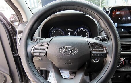 Hyundai Kona I, 2022 год, 1 600 006 рублей, 18 фотография