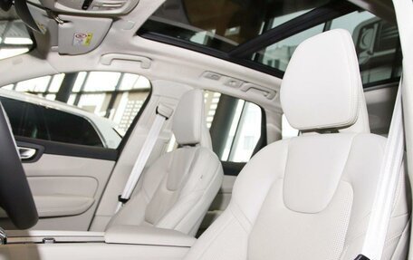 Volvo XC60 II, 2026 год, 8 900 000 рублей, 8 фотография