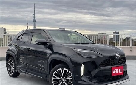 Toyota Yaris Cross, 2022 год, 1 413 000 рублей, 1 фотография