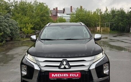 Mitsubishi Pajero Sport III рестайлинг, 2022 год, 4 800 000 рублей, 1 фотография