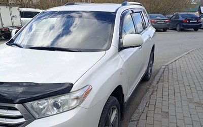 Toyota Highlander III, 2013 год, 2 300 000 рублей, 1 фотография