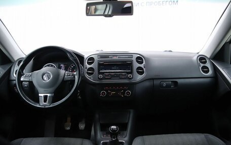 Volkswagen Tiguan I, 2013 год, 1 000 000 рублей, 12 фотография