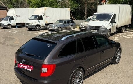 Skoda Superb III рестайлинг, 2011 год, 2 000 000 рублей, 6 фотография