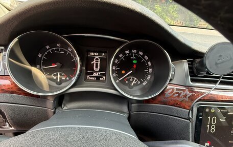 Skoda Superb III рестайлинг, 2011 год, 2 000 000 рублей, 11 фотография