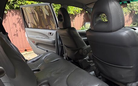 Mitsubishi Space Wagon III, 2003 год, 400 000 рублей, 6 фотография