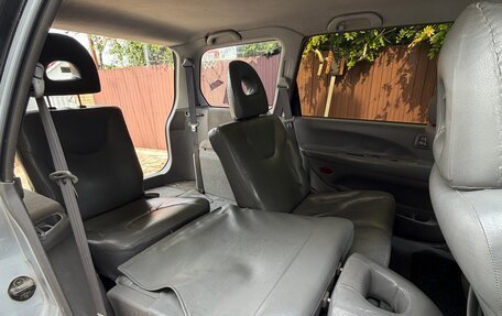 Mitsubishi Space Wagon III, 2003 год, 400 000 рублей, 11 фотография