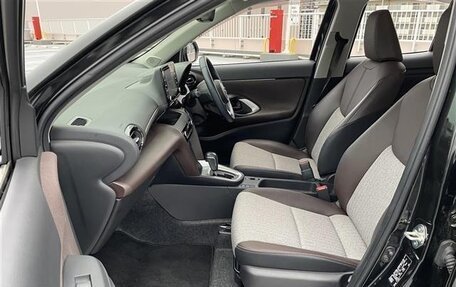Toyota Yaris Cross, 2022 год, 1 413 000 рублей, 16 фотография