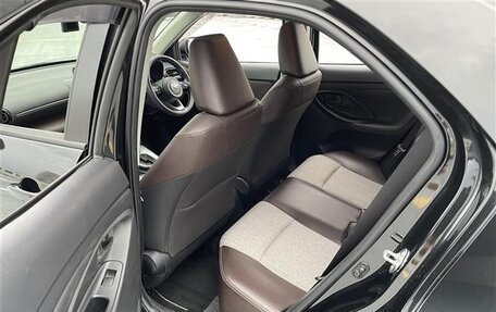 Toyota Yaris Cross, 2022 год, 1 413 000 рублей, 20 фотография