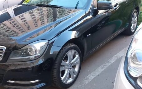 Mercedes-Benz C-Класс, 2011 год, 1 800 000 рублей, 7 фотография