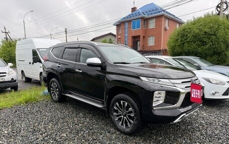 Mitsubishi Pajero Sport III рестайлинг, 2022 год, 4 800 000 рублей, 10 фотография