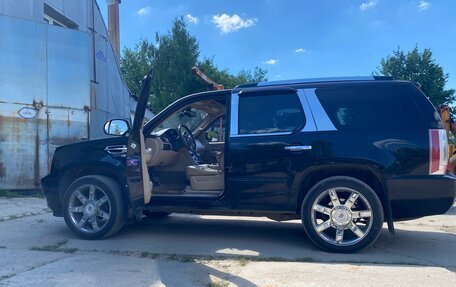 Cadillac Escalade III, 2009 год, 1 950 000 рублей, 6 фотография