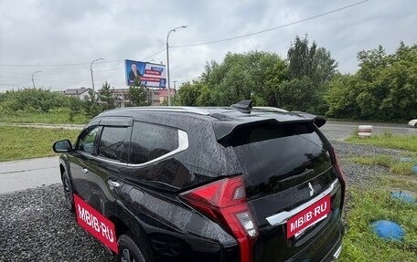 Mitsubishi Pajero Sport III рестайлинг, 2022 год, 4 800 000 рублей, 13 фотография