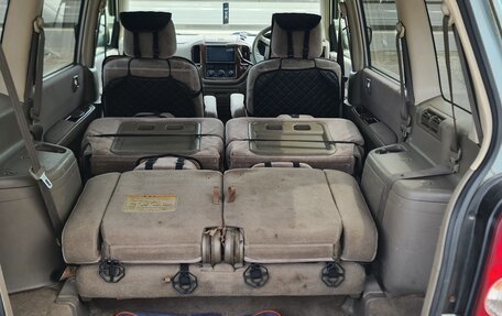 Mitsubishi Dion I рестайлинг, 2000 год, 270 000 рублей, 18 фотография