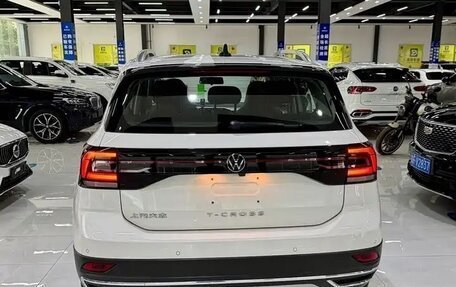 Volkswagen T-Cross I, 2022 год, 1 540 000 рублей, 4 фотография