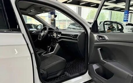 Volkswagen T-Cross I, 2022 год, 1 540 000 рублей, 16 фотография