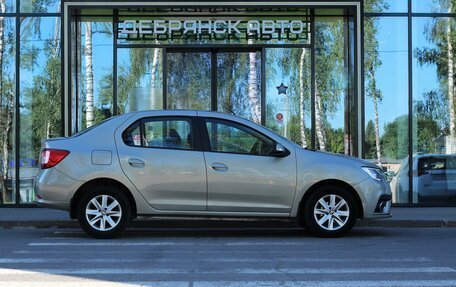 Renault Logan II, 2019 год, 830 000 рублей, 4 фотография