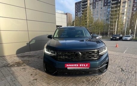 Volkswagen Teramont I, 2020 год, 3 850 000 рублей, 2 фотография