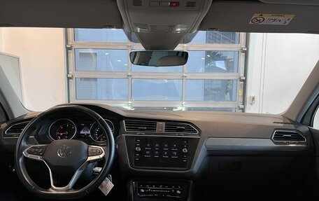 Volkswagen Tiguan II, 2020 год, 3 240 000 рублей, 9 фотография