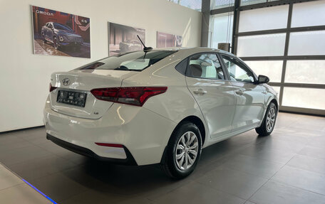 Hyundai Solaris II рестайлинг, 2017 год, 1 250 000 рублей, 4 фотография