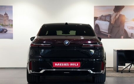 BMW 7 серия, 2023 год, 13 450 000 рублей, 6 фотография