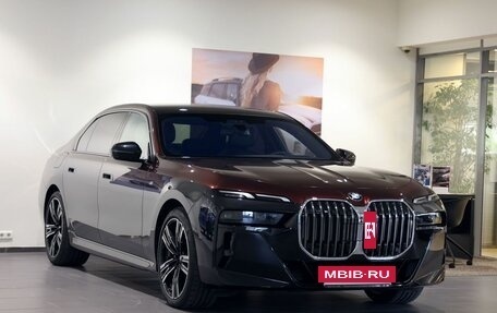 BMW 7 серия, 2023 год, 13 450 000 рублей, 3 фотография