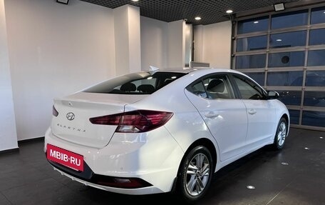 Hyundai Elantra VI рестайлинг, 2020 год, 1 560 000 рублей, 3 фотография