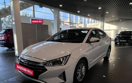 Hyundai Elantra VI рестайлинг, 2020 год, 1 560 000 рублей, 7 фотография