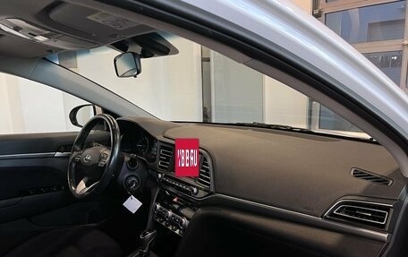 Hyundai Elantra VI рестайлинг, 2020 год, 1 560 000 рублей, 12 фотография