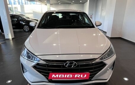 Hyundai Elantra VI рестайлинг, 2020 год, 1 560 000 рублей, 8 фотография