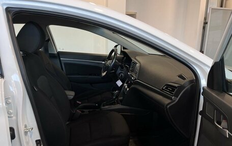 Hyundai Elantra VI рестайлинг, 2020 год, 1 560 000 рублей, 29 фотография