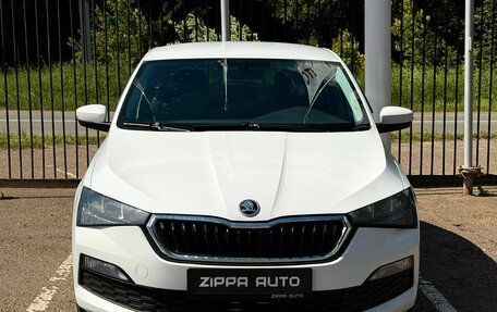 Skoda Rapid II, 2021 год, 1 669 000 рублей, 2 фотография