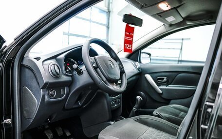 Renault Sandero II рестайлинг, 2017 год, 839 000 рублей, 8 фотография