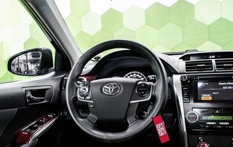 Toyota Camry, 2013 год, 1 699 000 рублей, 14 фотография