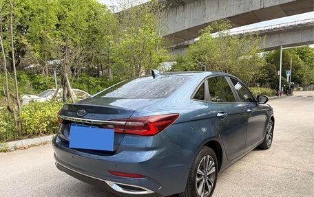 Ford Focus IV, 2022 год, 1 080 000 рублей, 5 фотография