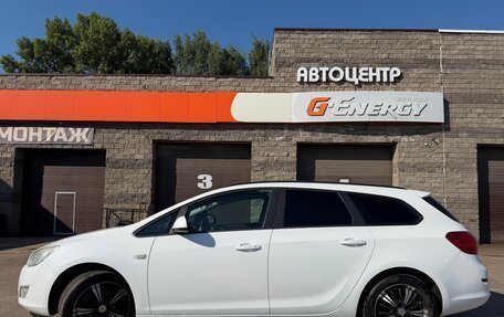 Opel Astra J, 2012 год, 580 000 рублей, 2 фотография