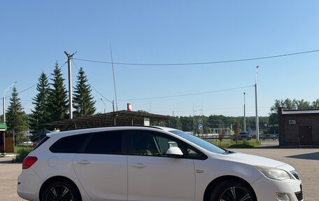 Opel Astra J, 2012 год, 580 000 рублей, 3 фотография