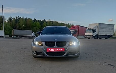 BMW 3 серия, 2011 год, 800 000 рублей, 5 фотография