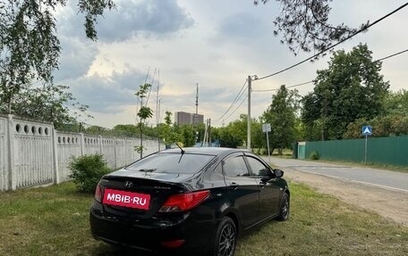 Hyundai Solaris II рестайлинг, 2011 год, 690 000 рублей, 7 фотография