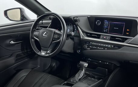 Lexus ES VII, 2020 год, 3 750 000 рублей, 14 фотография