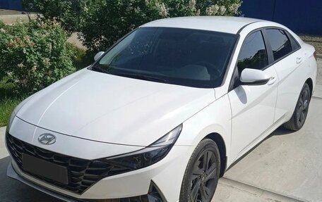 Hyundai Elantra, 2023 год, 1 500 000 рублей, 3 фотография