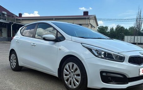 KIA cee'd III, 2015 год, 1 040 000 рублей, 3 фотография