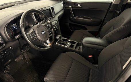 KIA Sportage IV рестайлинг, 2017 год, 1 925 000 рублей, 10 фотография