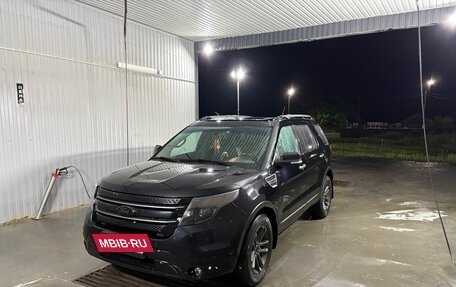 Ford Explorer VI, 2013 год, 1 450 000 рублей, 9 фотография