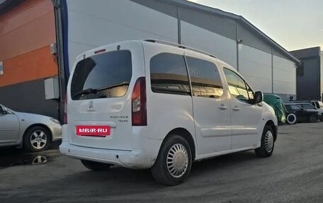 Peugeot Partner II рестайлинг 2, 2014 год, 490 000 рублей, 4 фотография