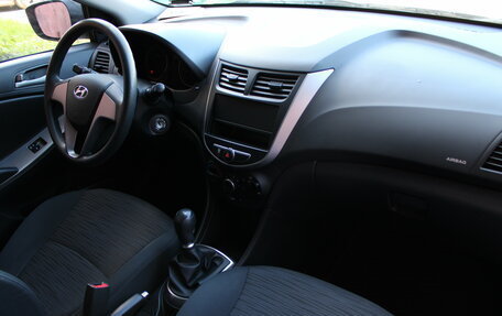 Hyundai Solaris II рестайлинг, 2016 год, 782 000 рублей, 11 фотография